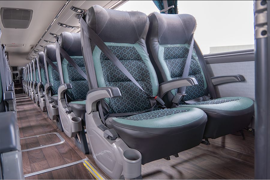 Ônibus Executivo Movix, poltronas