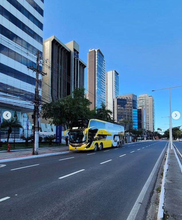 Ônibus de dois andares Movix em operação na cidade